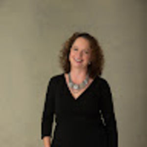 Meet your Posher, Lucy